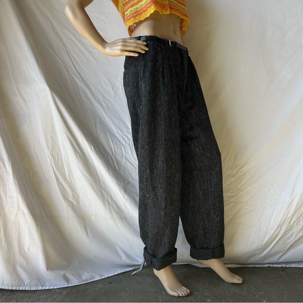 Stylish Textured Pants - Picture 2 of 8